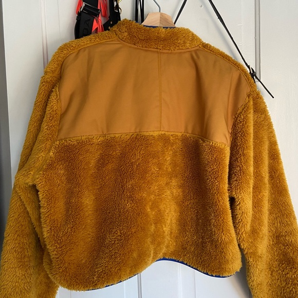 Nike Sherpa Fleece 1/4 zip - Picture 2 of 5